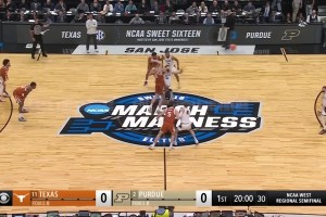 亚利桑那淘汰阿肯色晋级8强 伯里斯23分5板2助 皮特21分