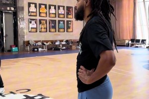 起飞?丹尼·格林认证：马刺这群人和邓肯时代一模一样！