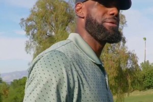 东契奇腿筋拉伤后湖人新版首发五虎来了，这阵容季后赛够打吗？